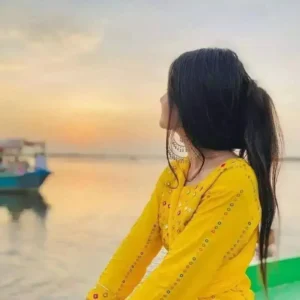 attractive whatsapp dp for girl​ 5